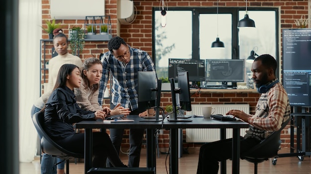 Database design and modeling environment